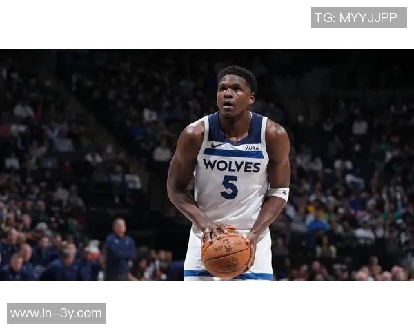 爱德华兹因右脚脚趾感染缺席对阵火箭现为每日观察状态